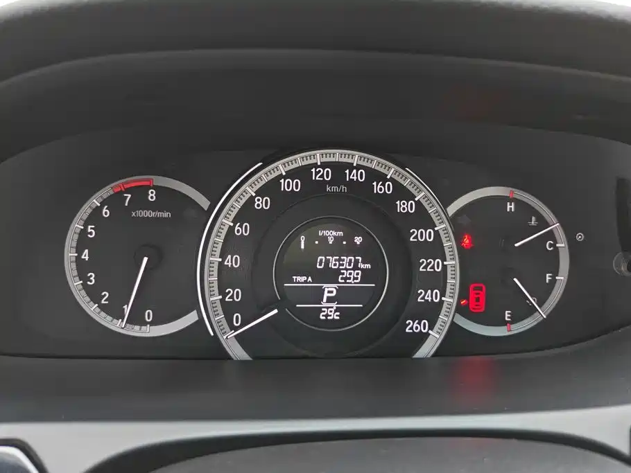 Honda Accord — миниатюра 14