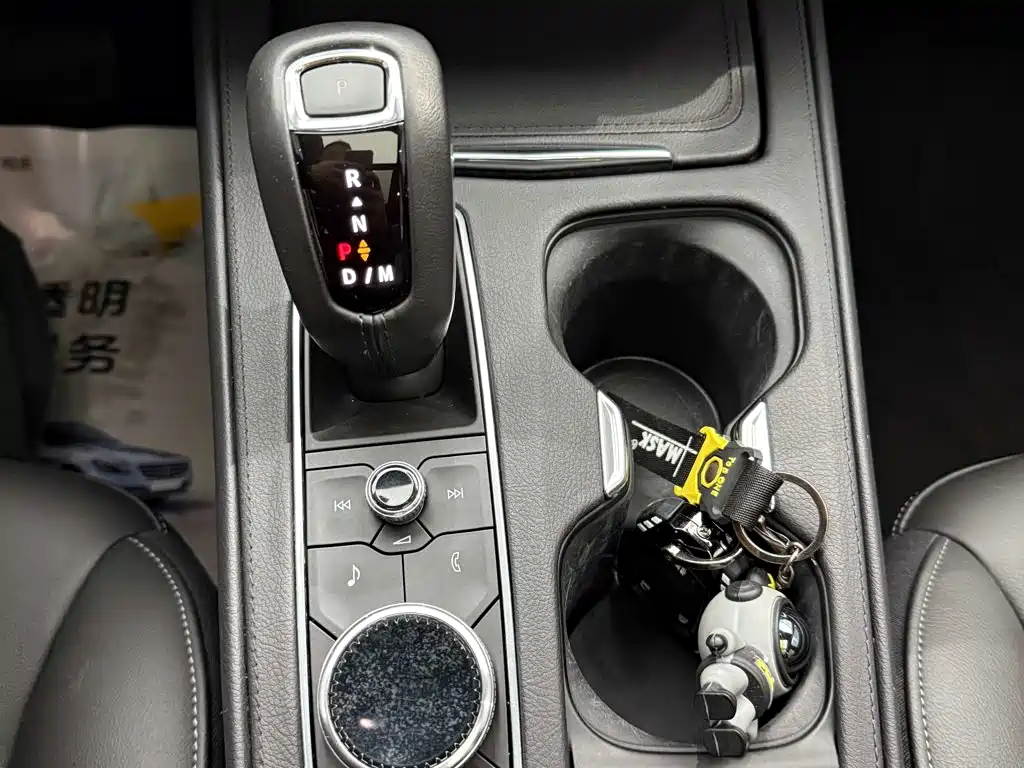 Cadillac XT4 — миниатюра 20