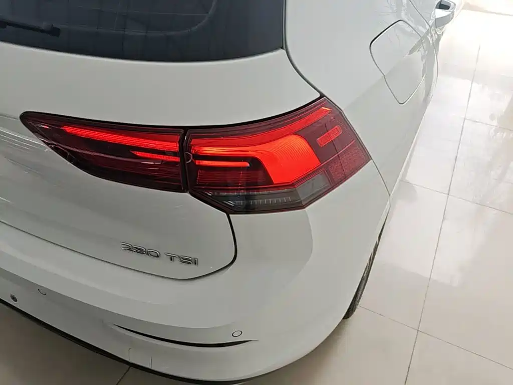 Volkswagen Golf 2023 280TSI DSG Pro