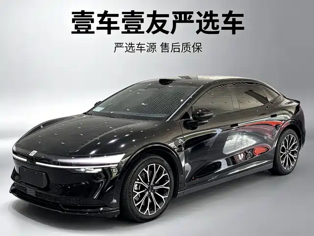 2024 Zeekr 007