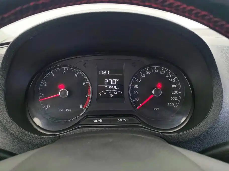 Volkswagen Polo — миниатюра 14