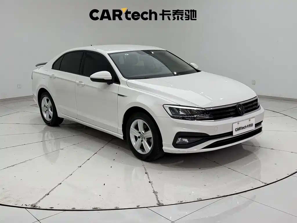 Volkswagen Lamando — миниатюра 2