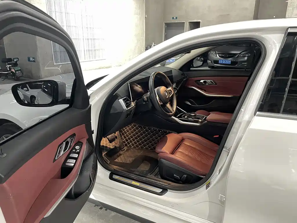 BMW i3 — миниатюра 13