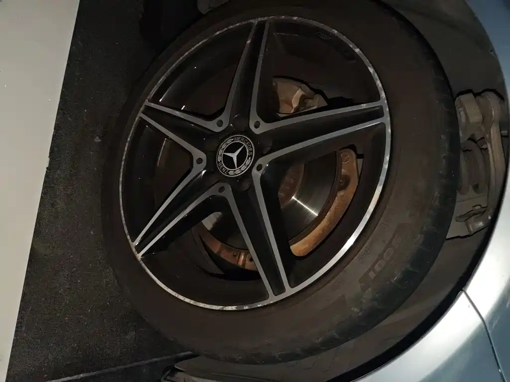 Mercedes-Benz C-Class — миниатюра 8