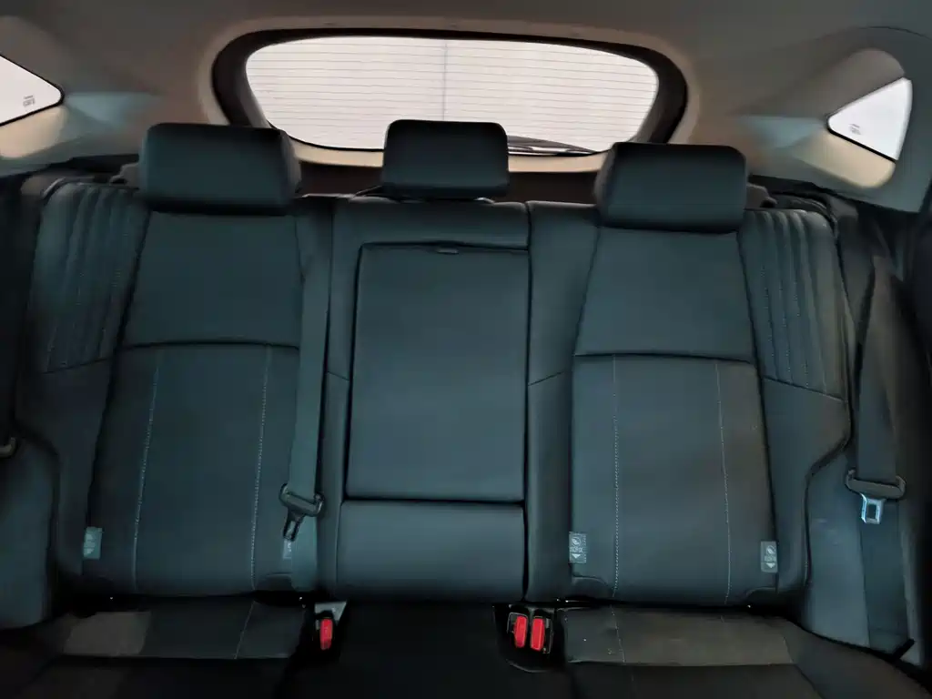 Toyota Harrier — миниатюра 10