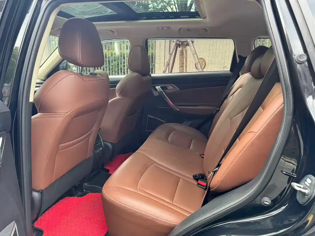 Geely Boyue — миниатюра 15