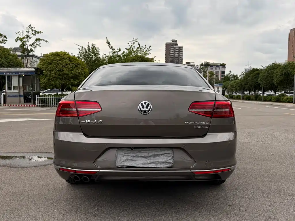Volkswagen Magotan 2017 330TSI DSG Lead