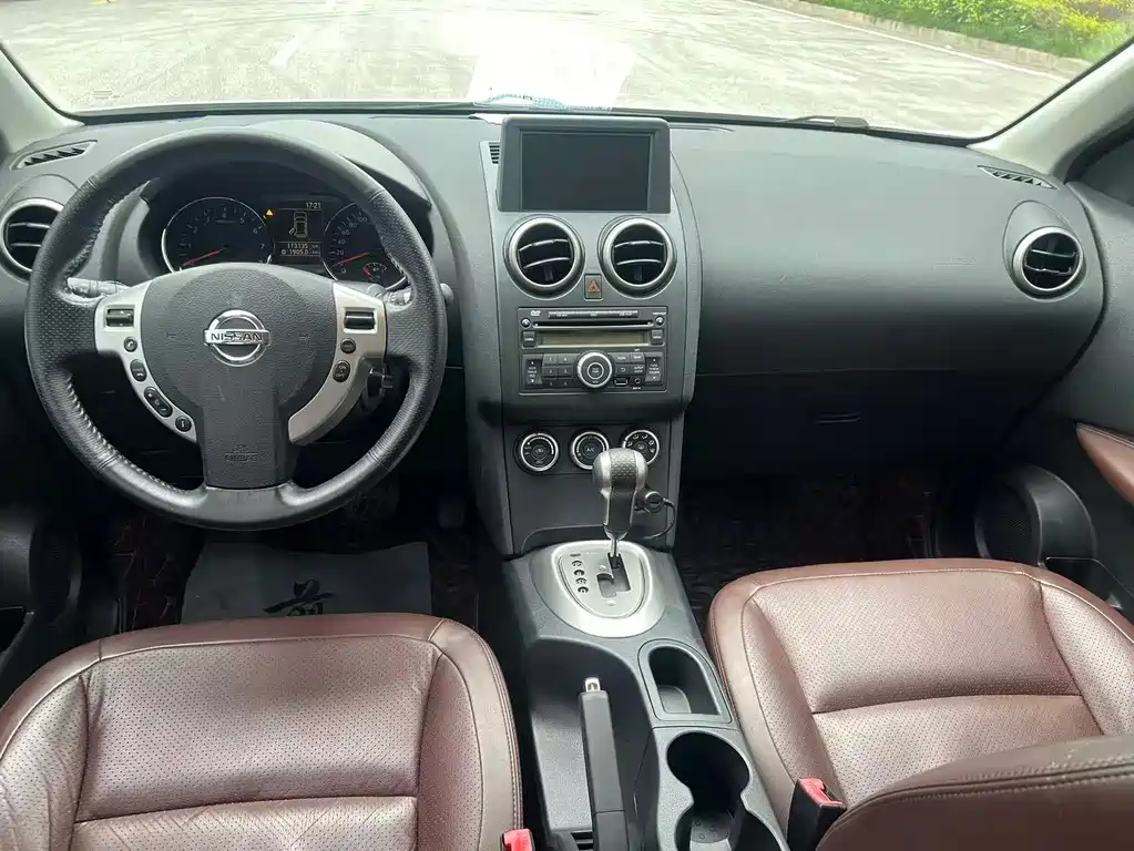 Nissan Qashqai — миниатюра 11