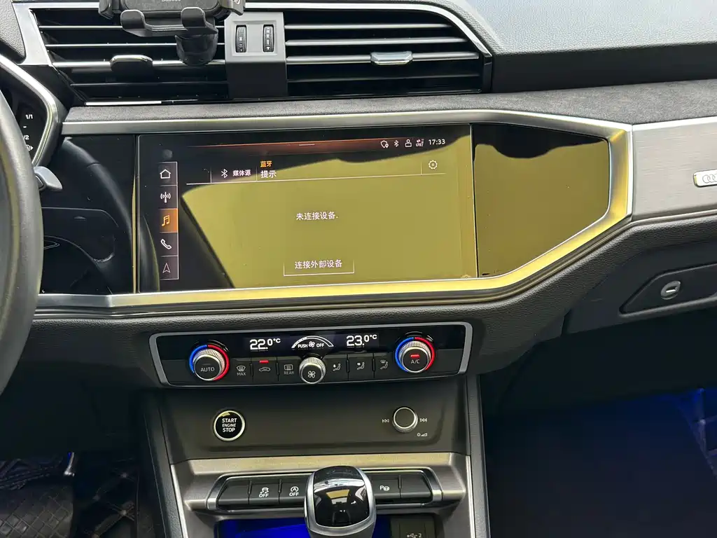 Audi Q3 — миниатюра 12