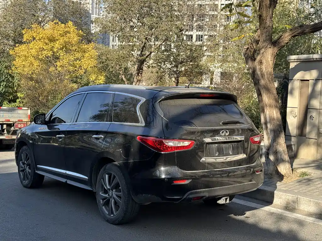 Infiniti JX — миниатюра 9