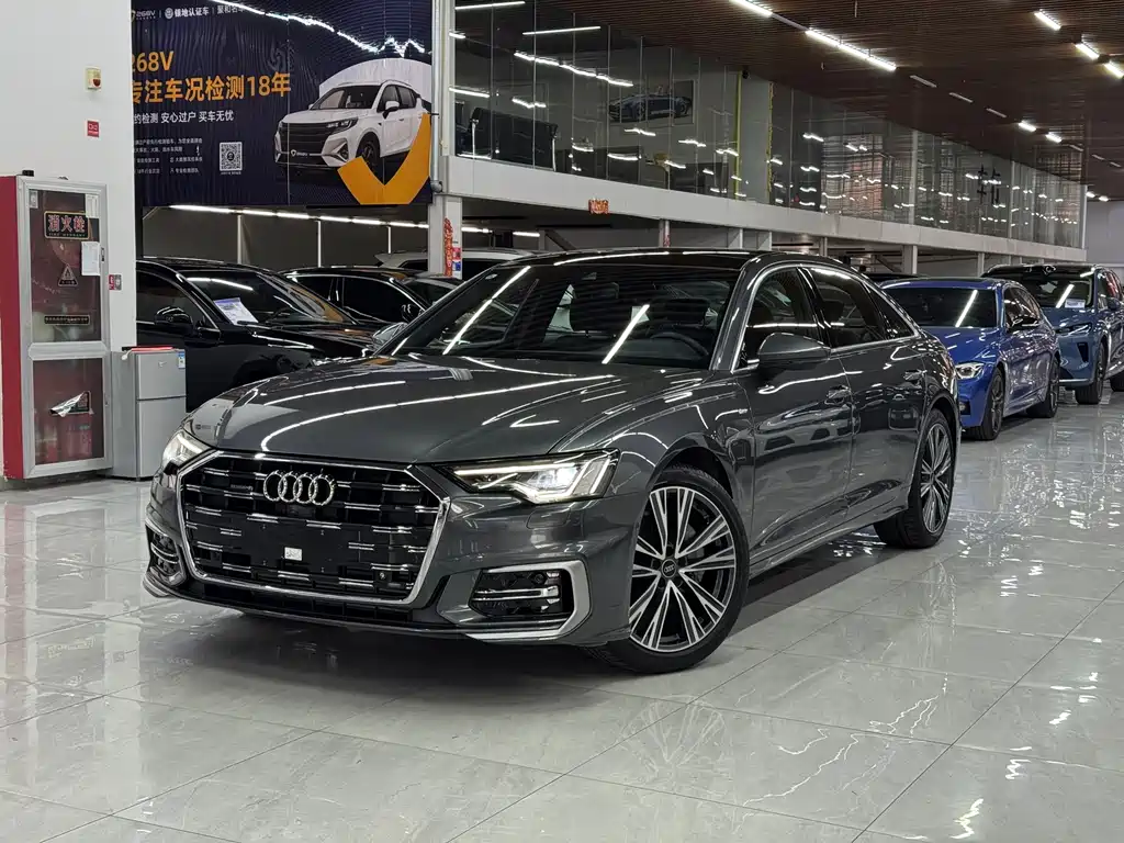 Audi A6L 2022