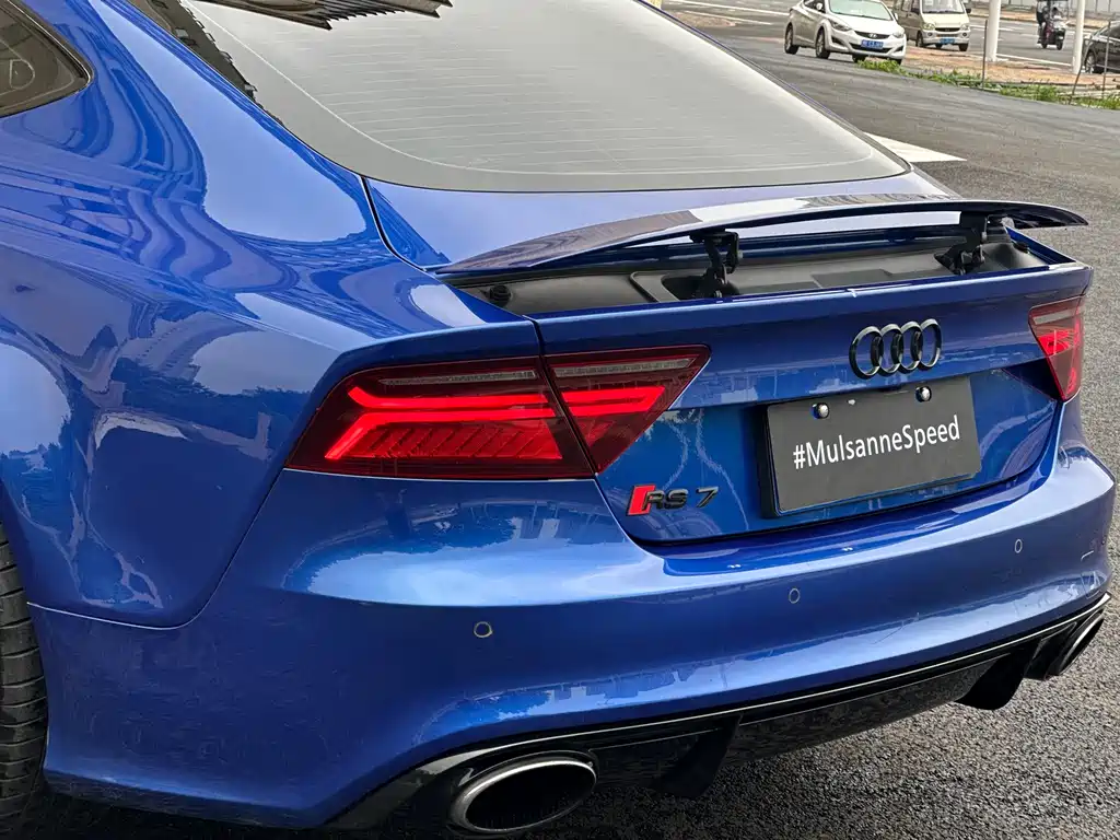 AUDI RS 7
