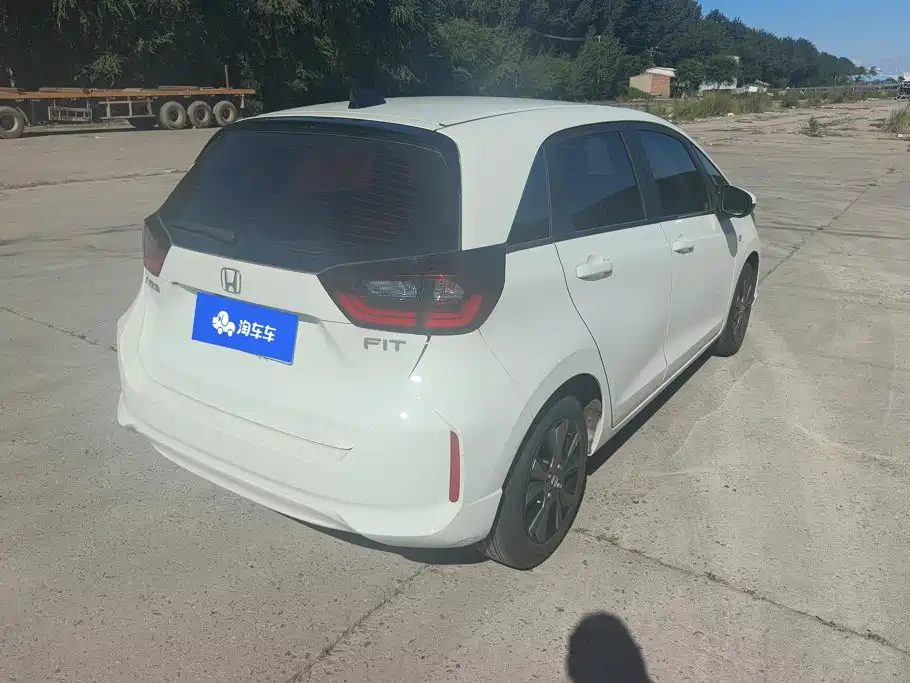 Honda Fit — миниатюра 3