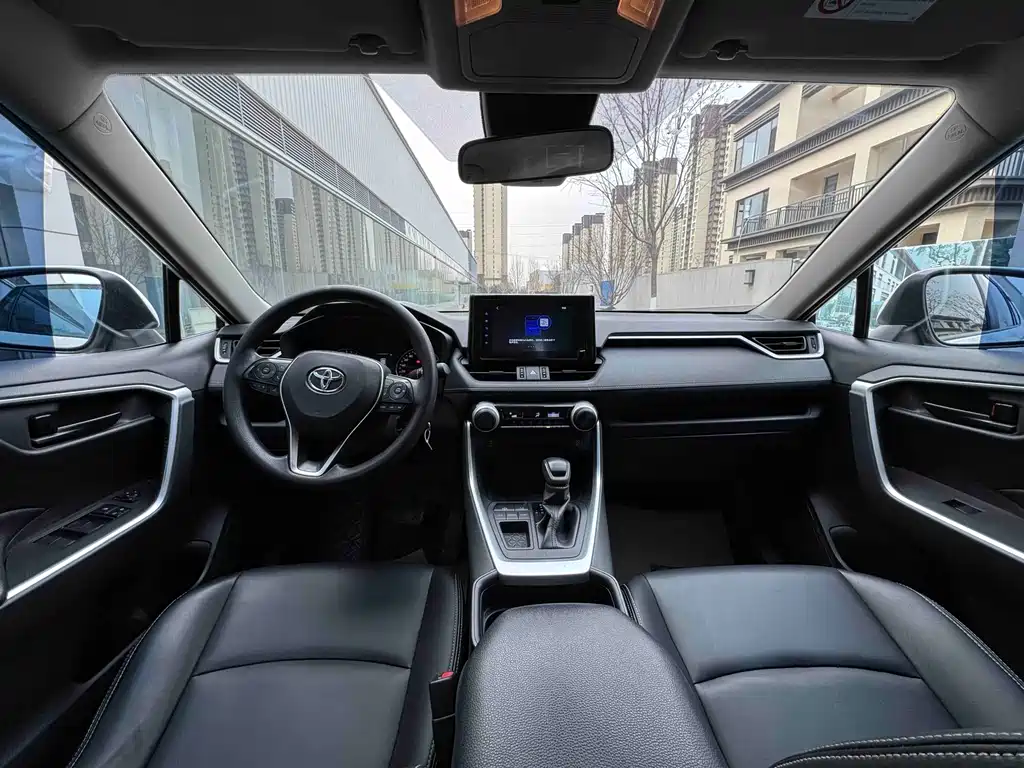 TOYOTA RAV4 RONGFANG