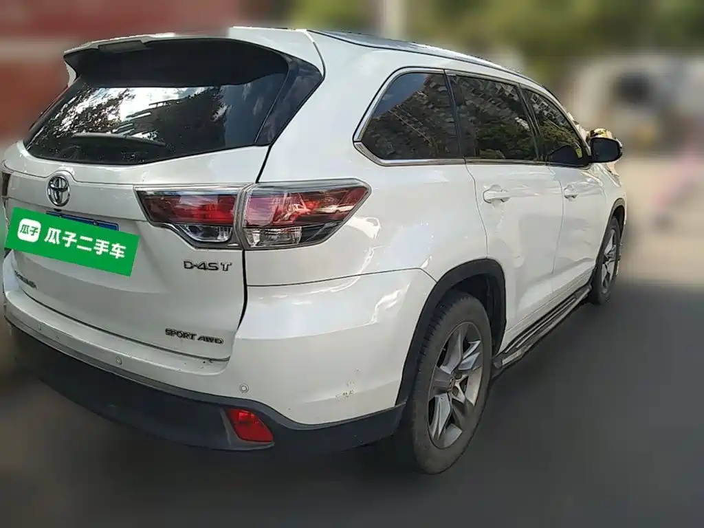 Toyota Highlander — миниатюра 6