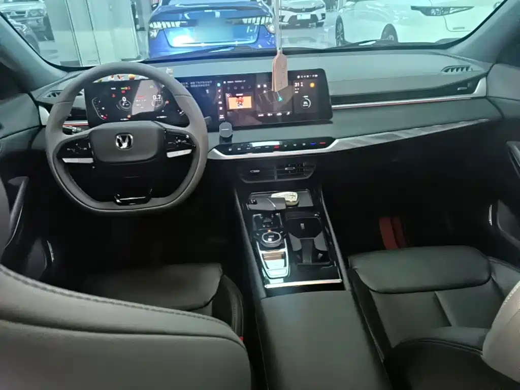 Changan Ruicheng PLUS — миниатюра 10