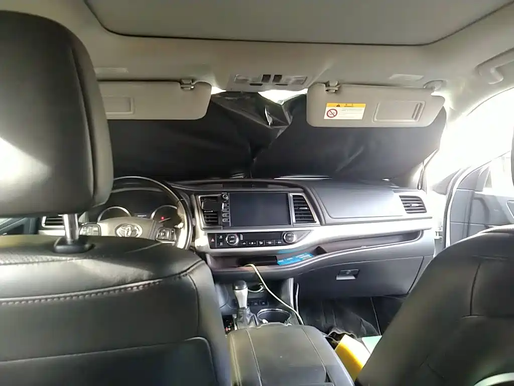 Toyota Highlander — миниатюра 19