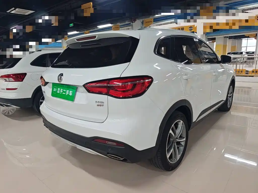 MG HS — миниатюра 7