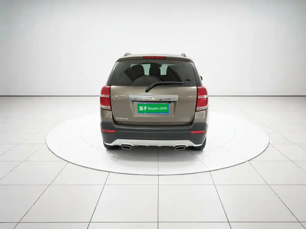 Chevrolet Captiva — миниатюра 3