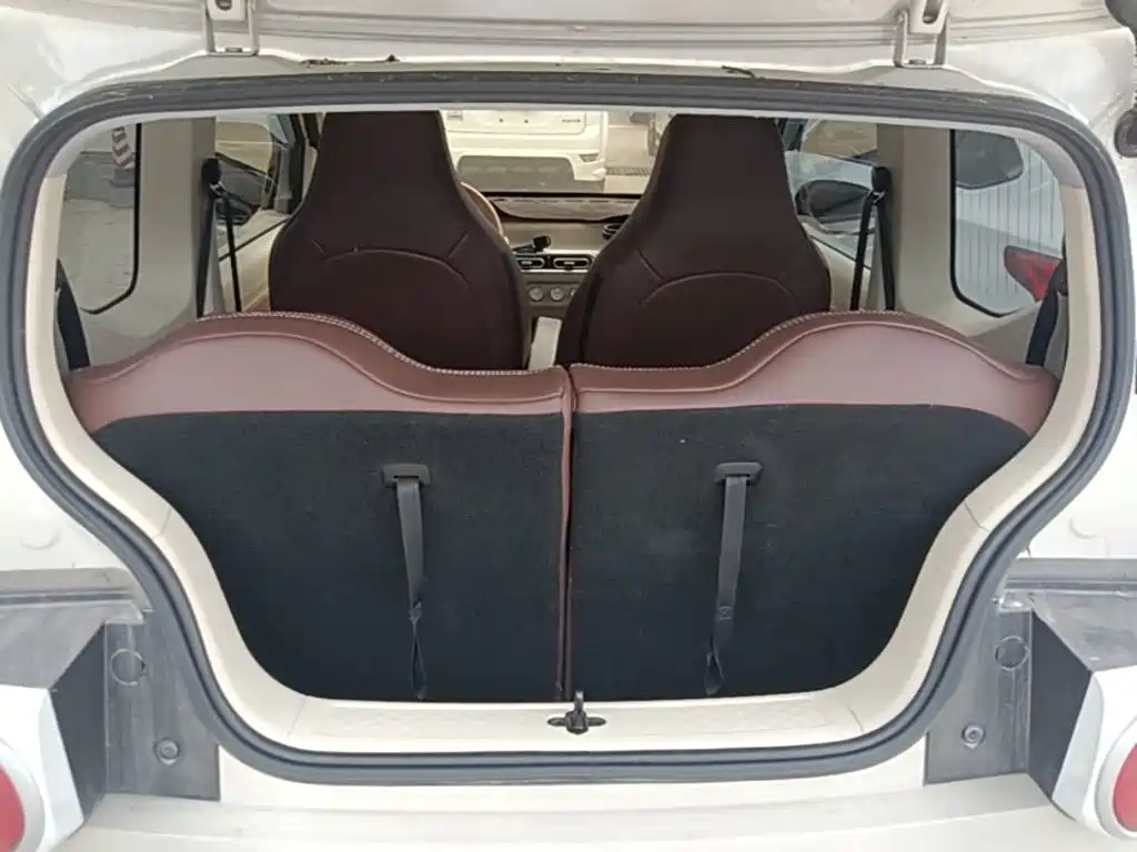 Wuling MINIEV — миниатюра 19