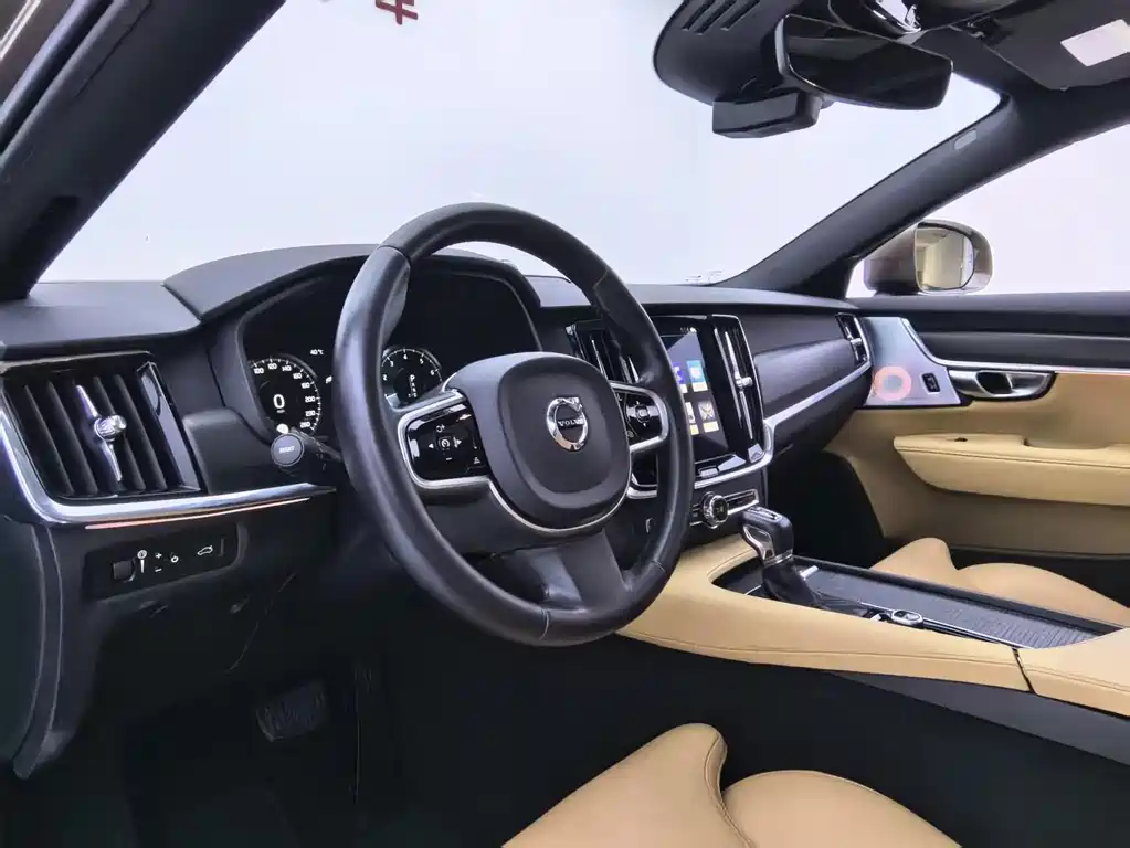 Volvo V90 — миниатюра 17