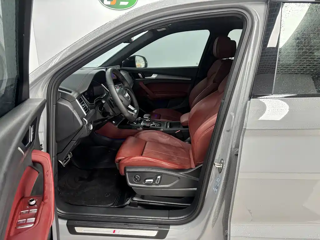 Audi Q5L — миниатюра 10
