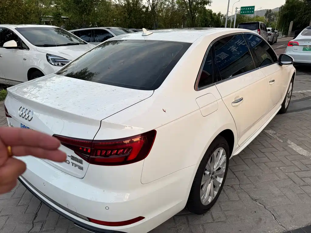 Audi A4L — миниатюра 3