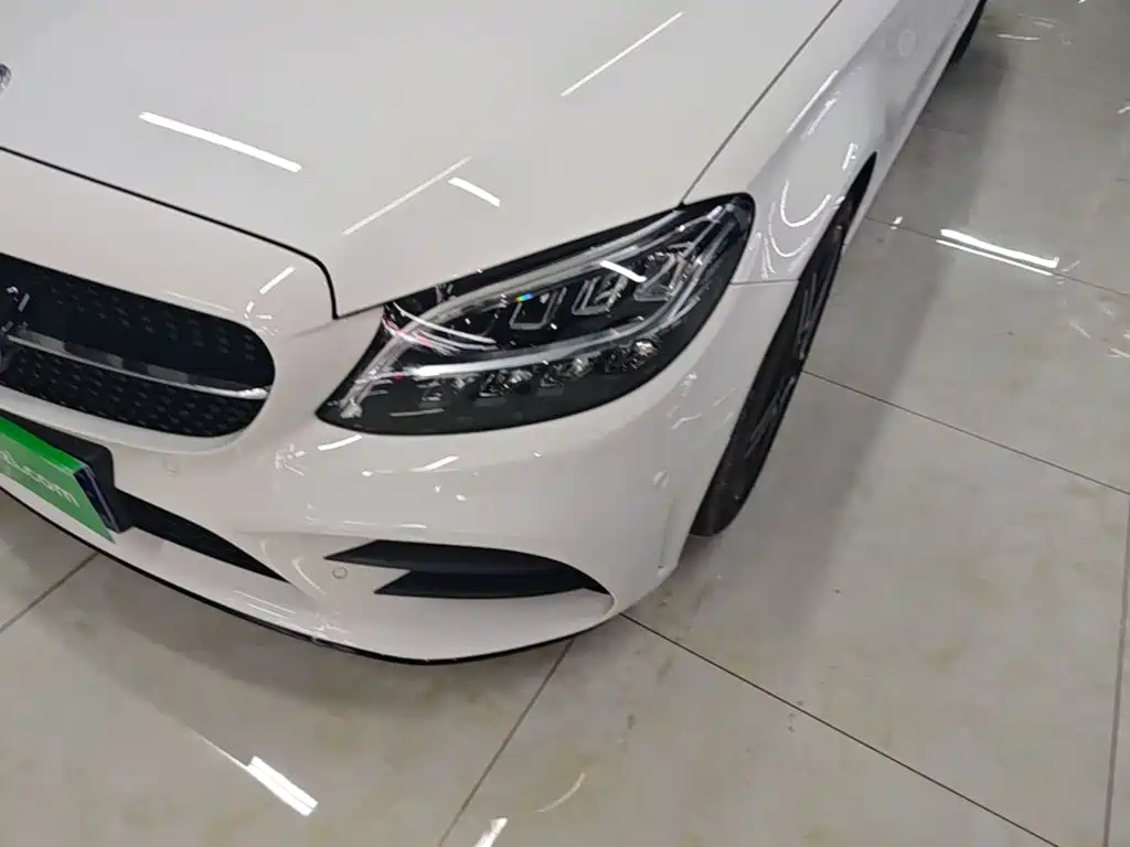Mercedes-Benz C-Class (Import) — миниатюра 24