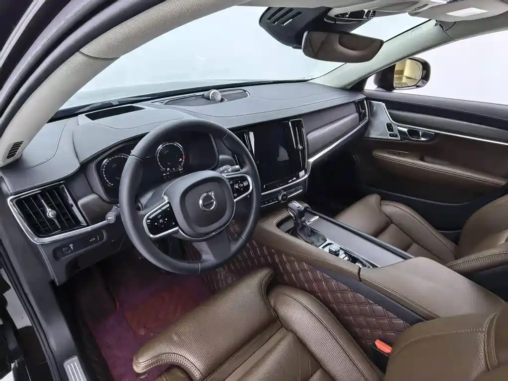 Volvo V90 — миниатюра 18