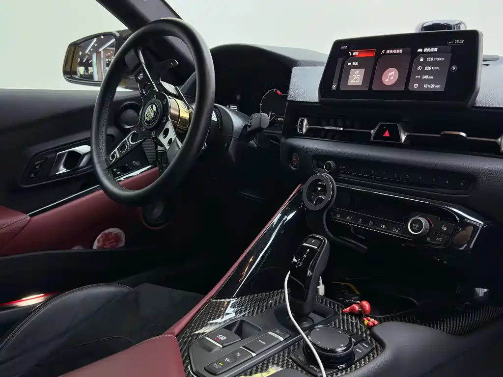 Toyota Supra — миниатюра 24