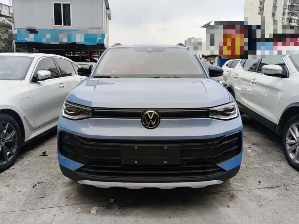 Volkswagen Tharu — миниатюра 3