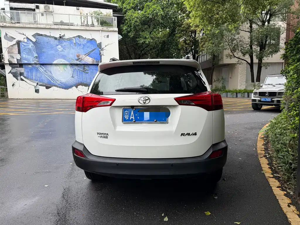 Toyota RAV4 2013 2.0L CVT
