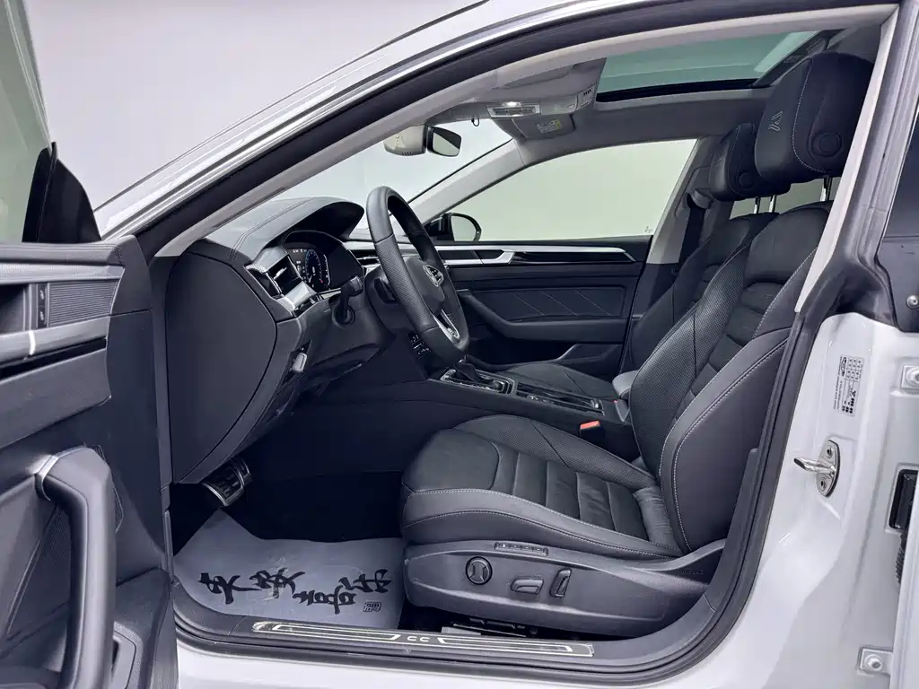 Volkswagen CC — миниатюра 4