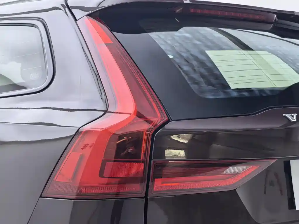 Volvo V90 — миниатюра 31