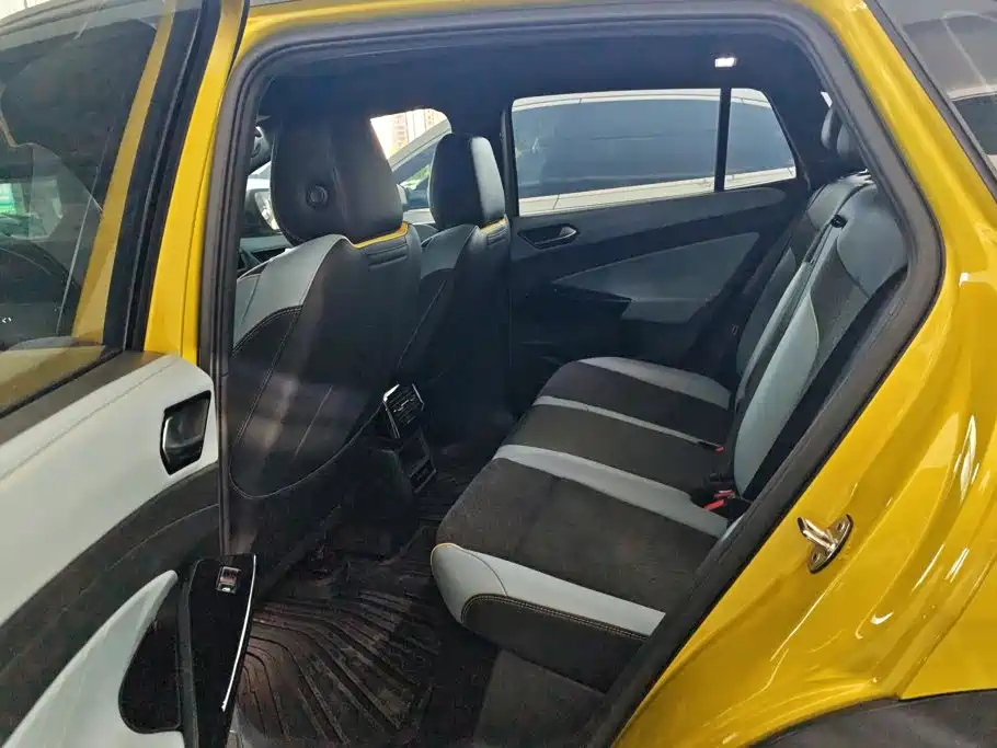 Volkswagen ID.4 X — миниатюра 11