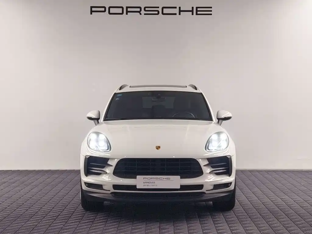 Porsche Macan — миниатюра 2