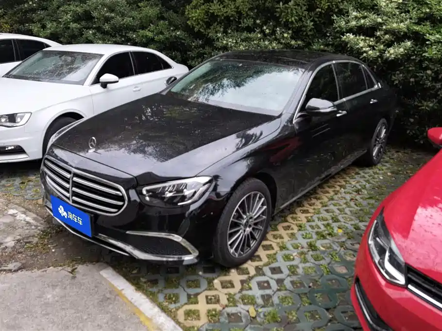 Mercedes-Benz E-Class 2023