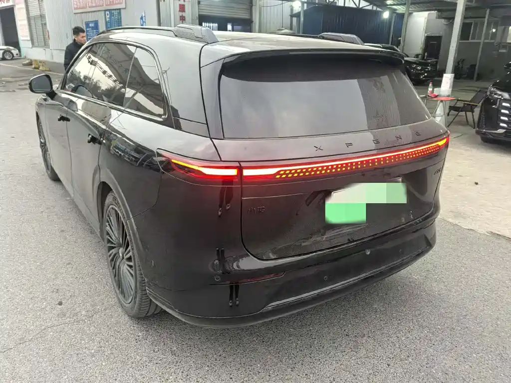Xpeng G9 2025 625 Max
