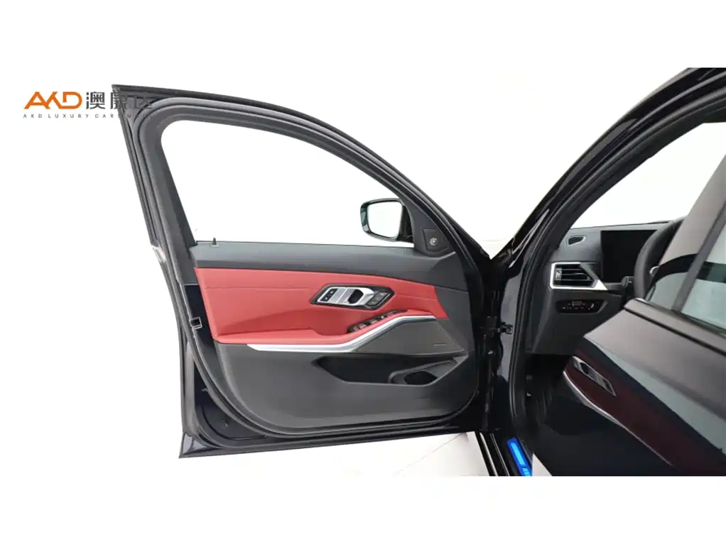 BMW 3 Series — миниатюра 10