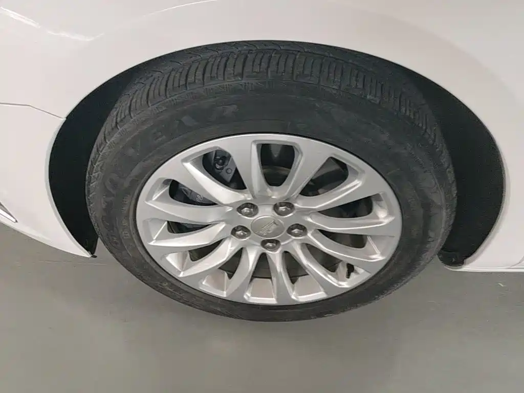 Cadillac XTS — миниатюра 23