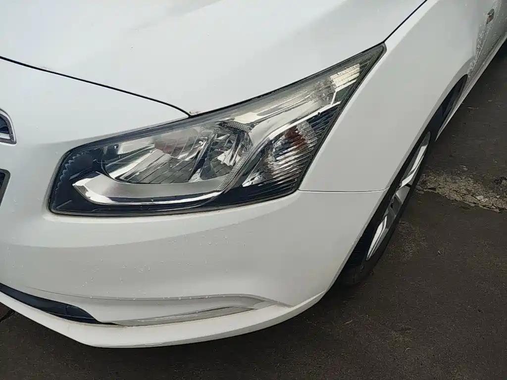 Chevrolet Cruze — миниатюра 24