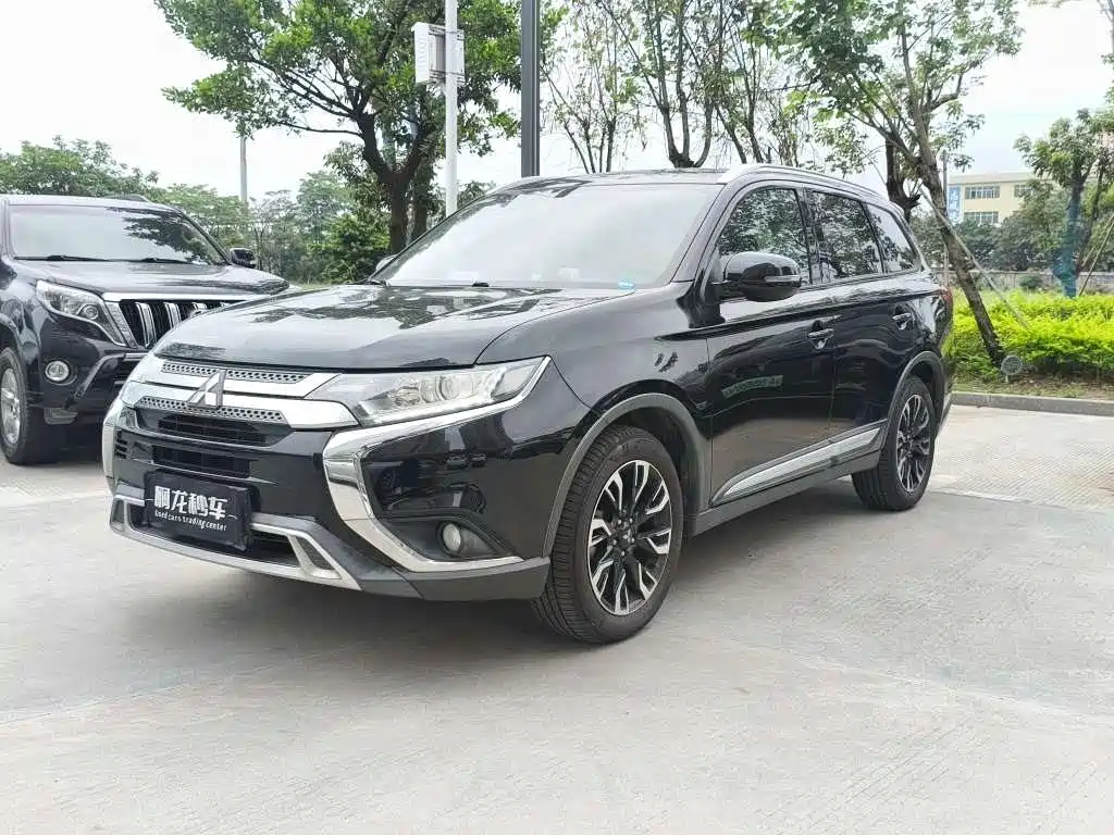 Mitsubishi Outlander 2019