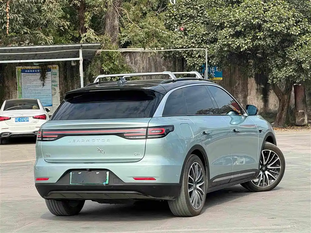 Leapmotor Leapmotor C11 — миниатюра 10