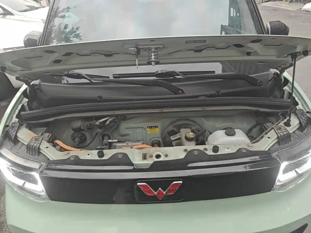 Wuling MINIEV — миниатюра 20