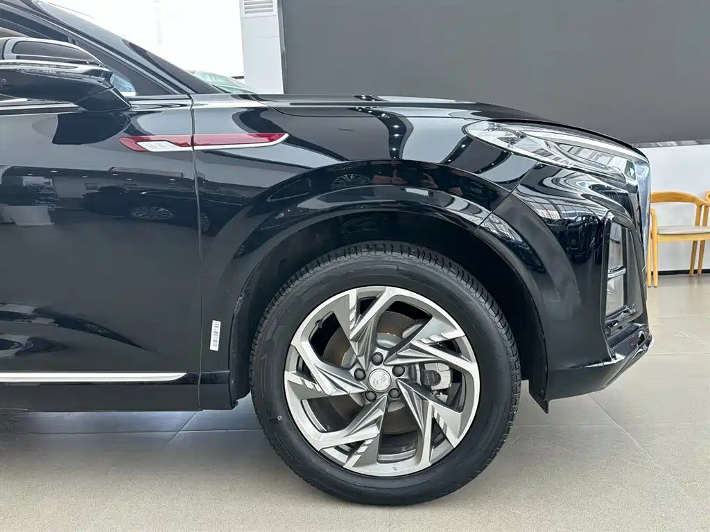 Hongqi HS3 PHEV 2025 117km PLUS