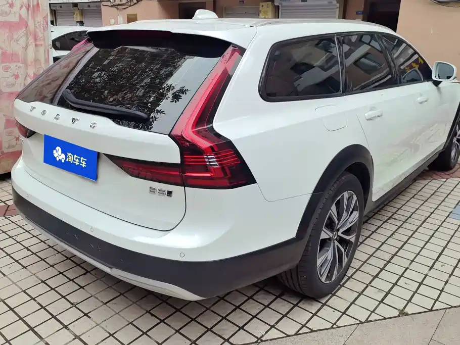 Volvo V90 — миниатюра 3