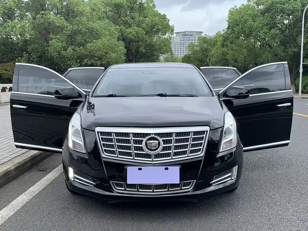 Cadillac XTS 2014 28T