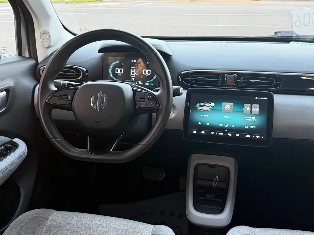 Leapmotor Leapmotor T03 — миниатюра 8