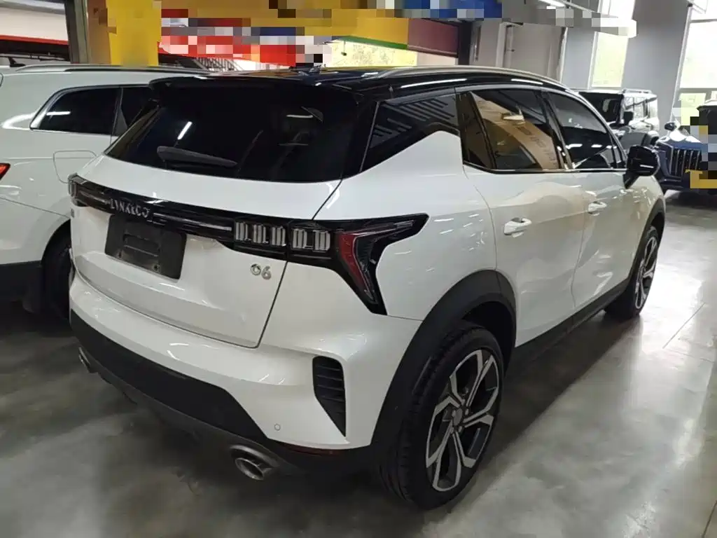 Lynk & Co 06 — миниатюра 7