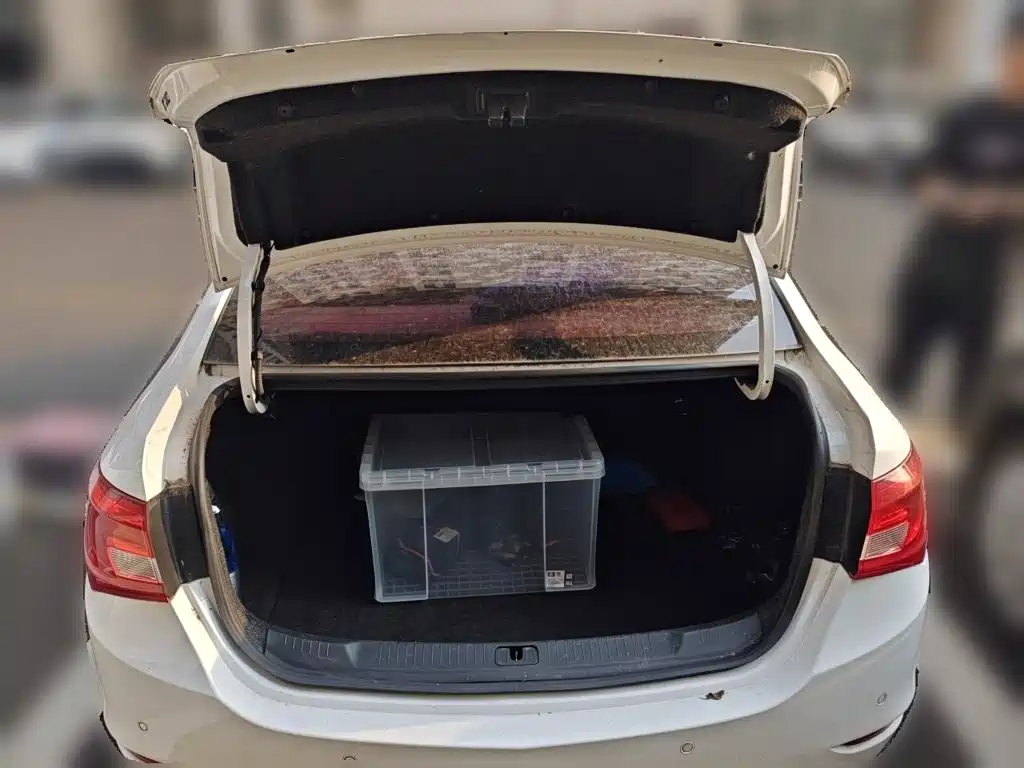 Buick Excelle — миниатюра 15